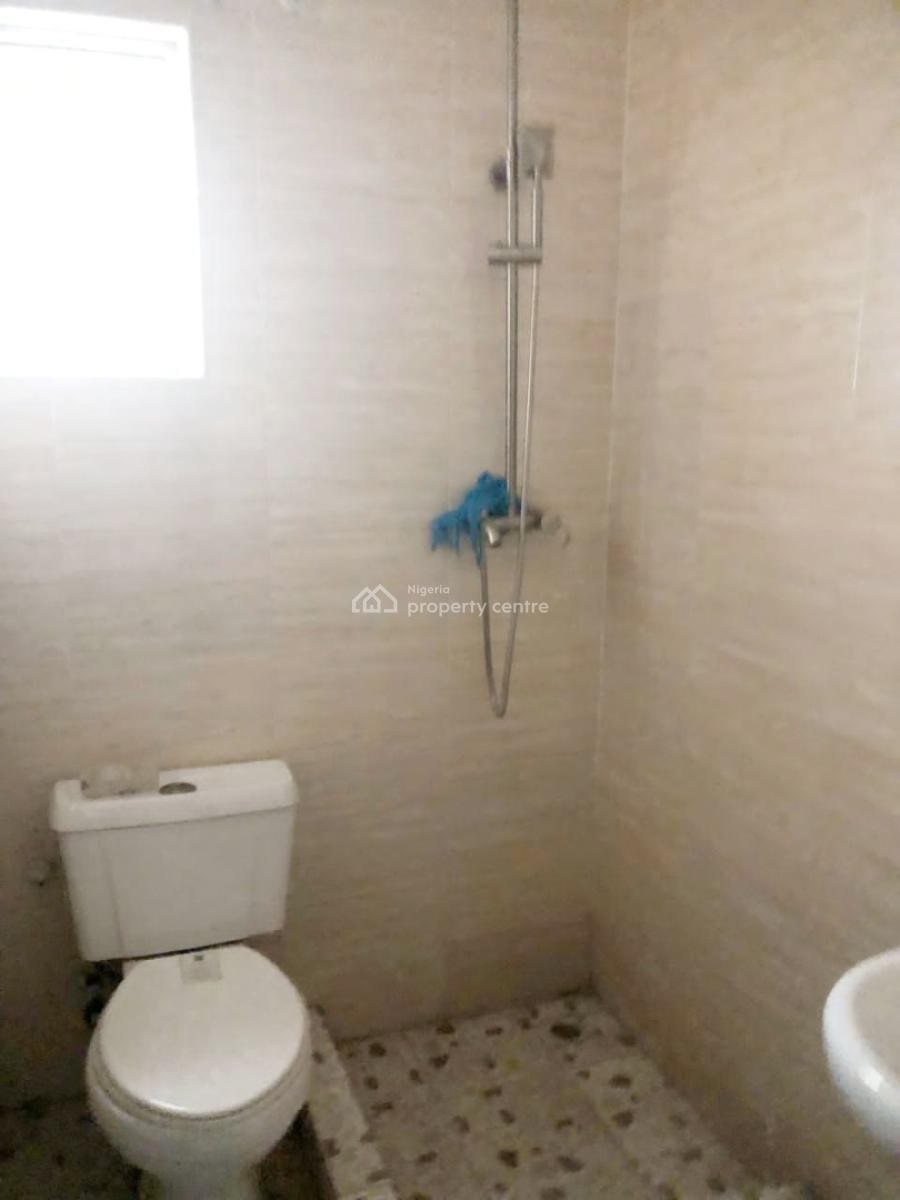 Luxury and Well Maintained 3 Bedroom Apartment, Gra Phase 1, Magodo, Lagos, Flat / Apartment for Rent