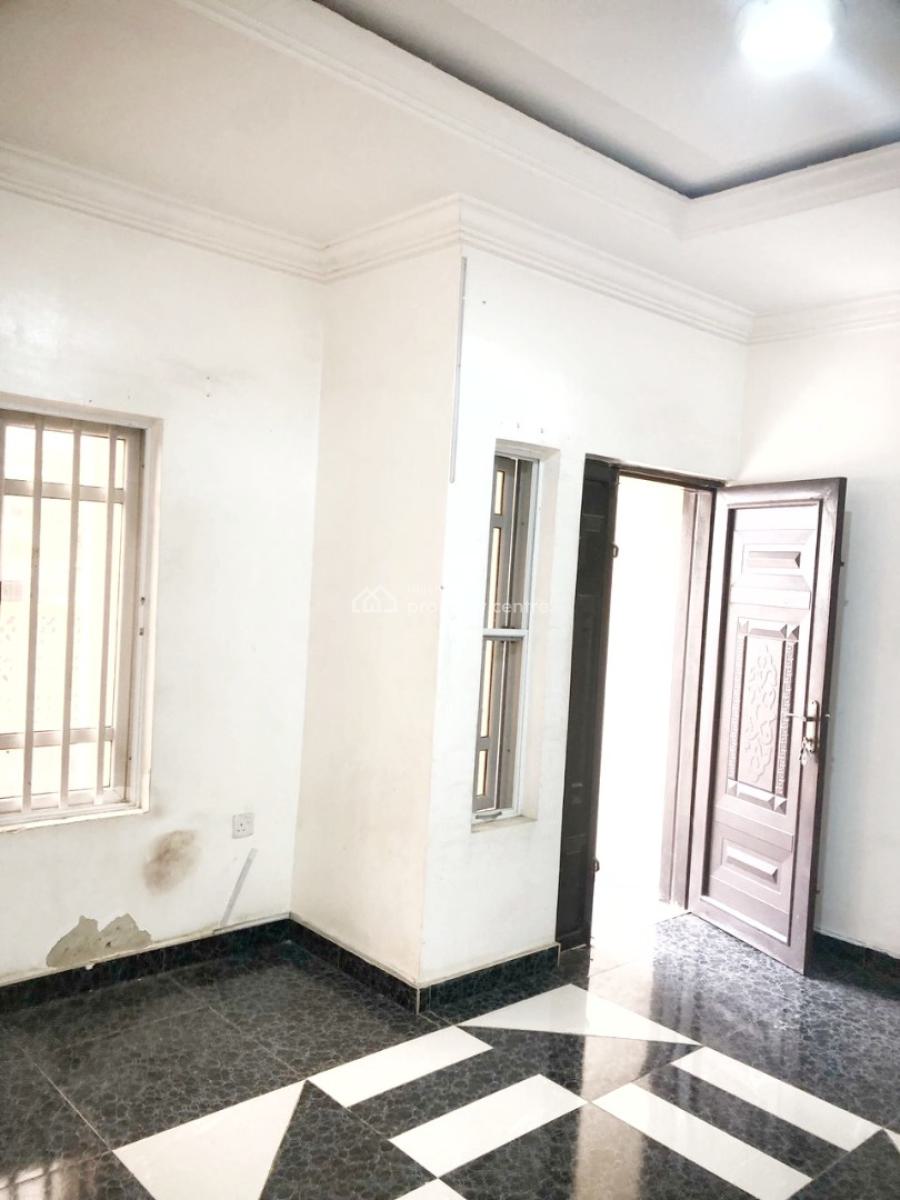 Luxury and Well Maintained 3 Bedroom Apartment, Gra Phase 1, Magodo, Lagos, Flat / Apartment for Rent