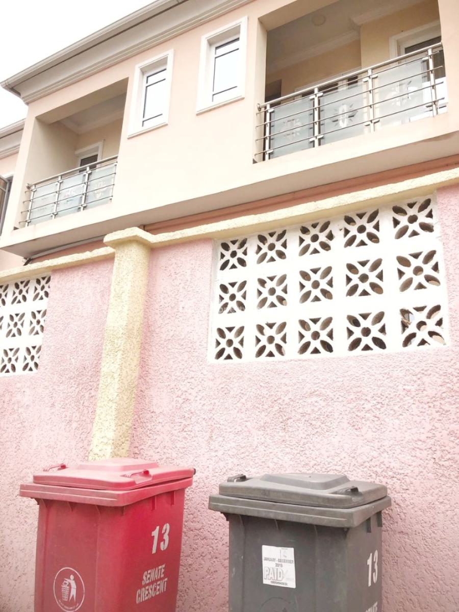 Luxury and Well Maintained 3 Bedroom Apartment, Gra Phase 1, Magodo, Lagos, Flat / Apartment for Rent