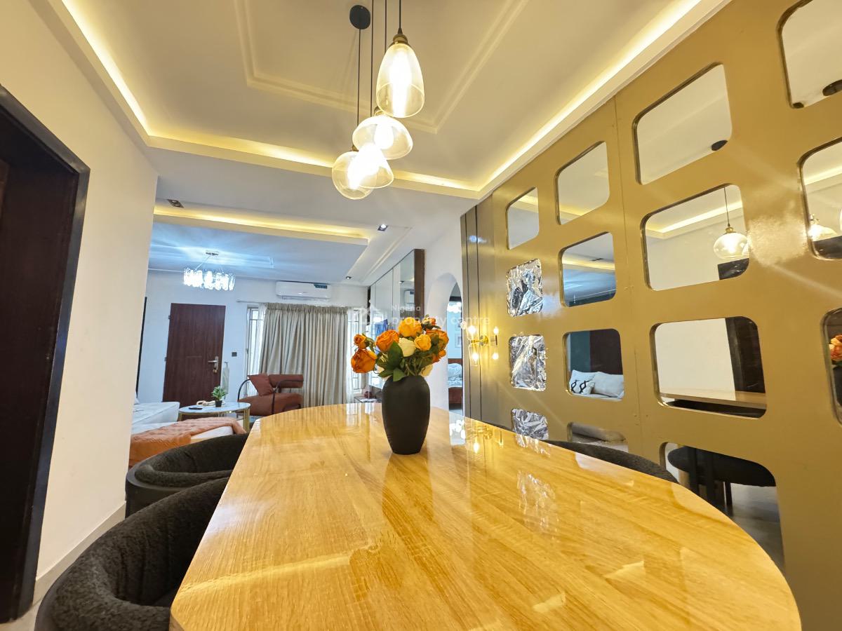 Exquisite 2 Bedroom Apartment, Freedom Way Road Lekki Phase 1, Lekki Phase 1, Lekki, Lagos, Flat / Apartment Short Let