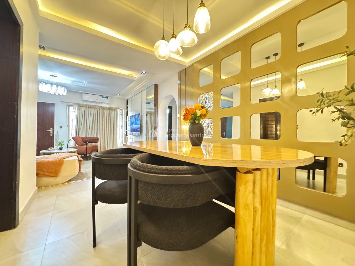 Exquisite 2 Bedroom Apartment, Freedom Way Road Lekki Phase 1, Lekki Phase 1, Lekki, Lagos, Flat / Apartment Short Let