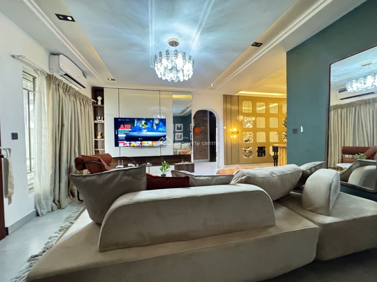Exquisite 2 Bedroom Apartment, Freedom Way Road Lekki Phase 1, Lekki Phase 1, Lekki, Lagos, Flat / Apartment Short Let