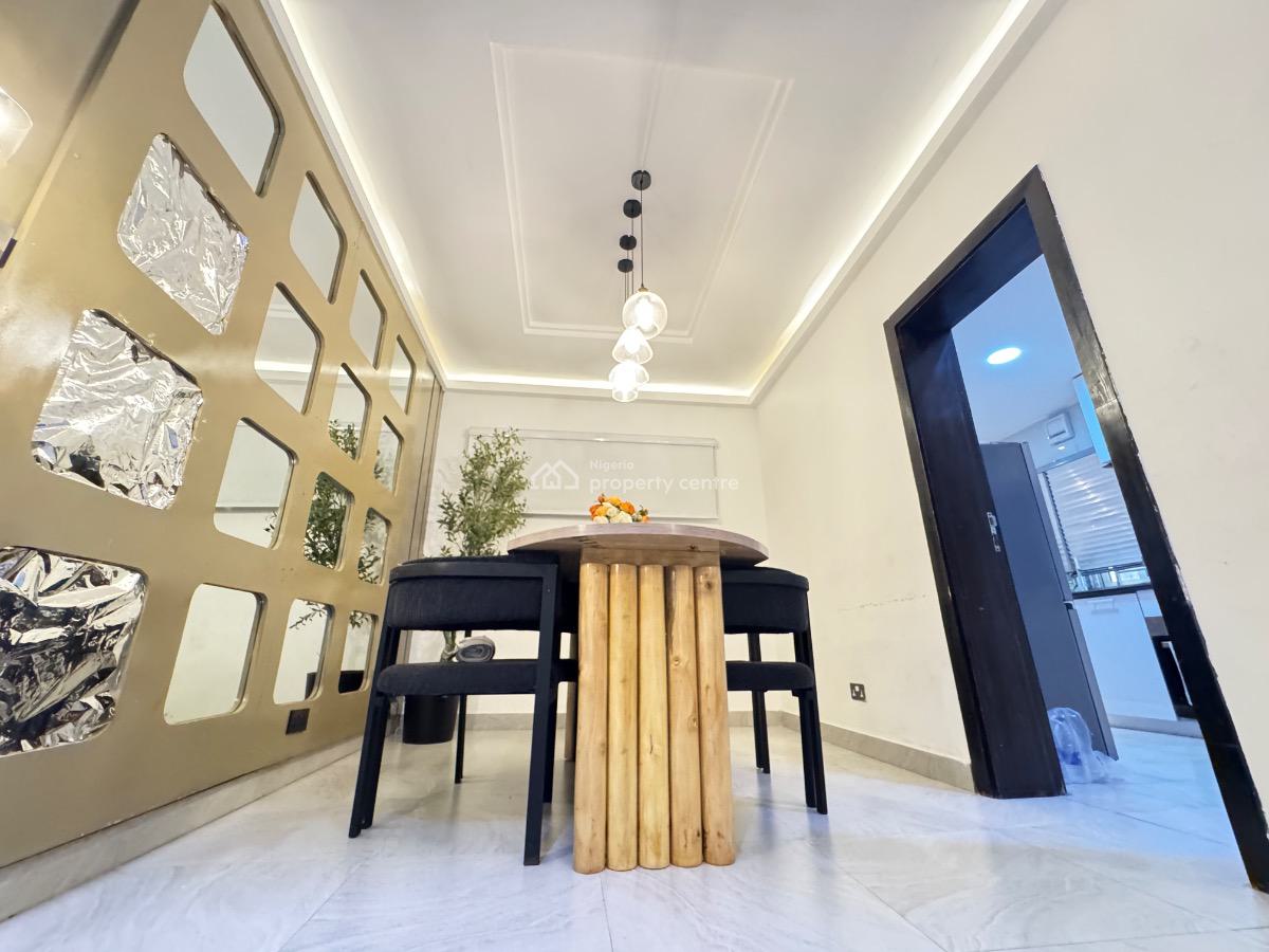 Exquisite 2 Bedroom Apartment, Freedom Way Road Lekki Phase 1, Lekki Phase 1, Lekki, Lagos, Flat / Apartment Short Let