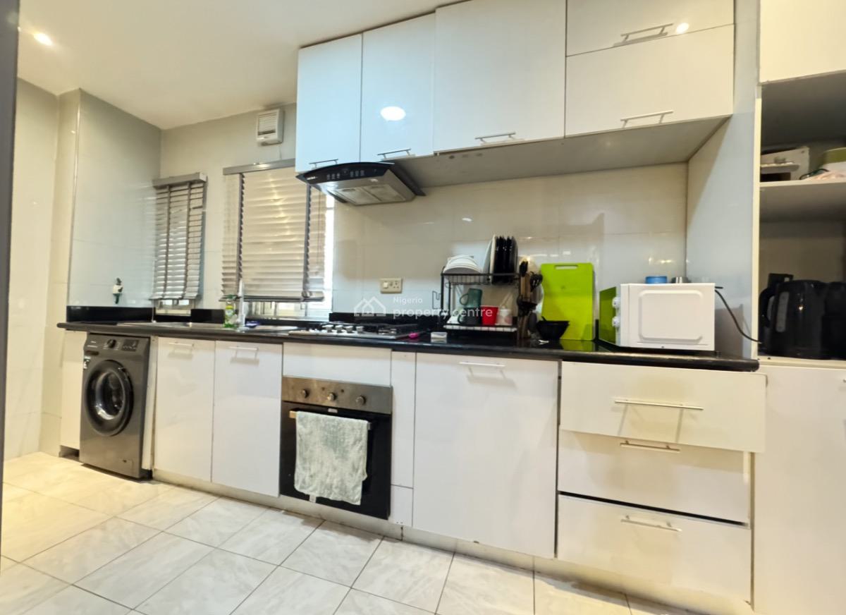 Exquisite 2 Bedroom Apartment, Freedom Way Road Lekki Phase 1, Lekki Phase 1, Lekki, Lagos, Flat / Apartment Short Let