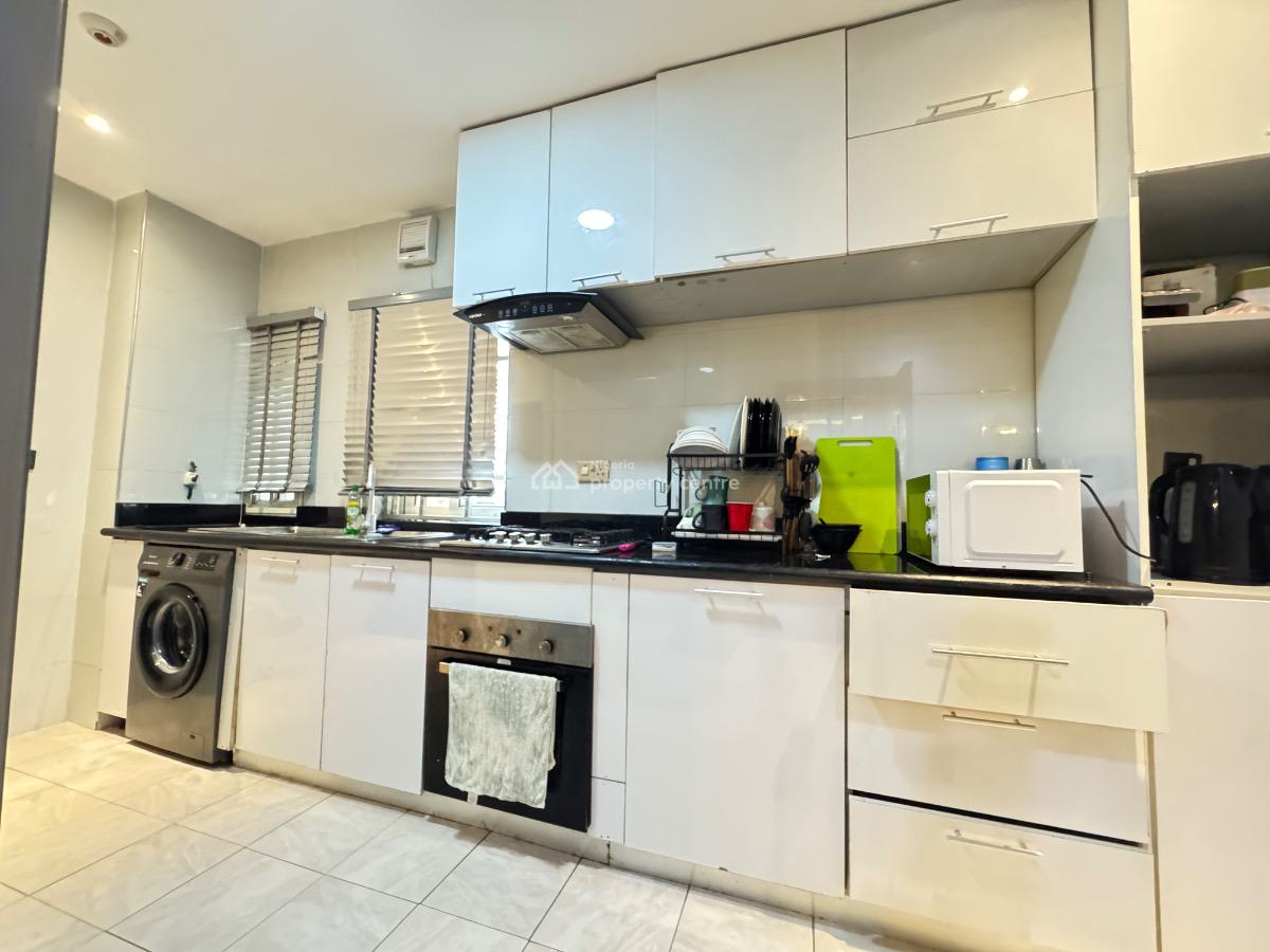 Exquisite 2 Bedroom Apartment, Freedom Way Road Lekki Phase 1, Lekki Phase 1, Lekki, Lagos, Flat / Apartment Short Let