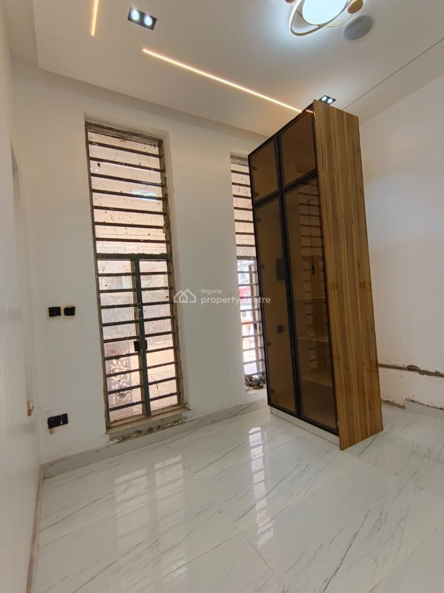 a 4 Bedroom Terraced Duplex, Chevron, Via Osapa, Agungi, Lekki, Lagos, Terraced Duplex for Sale