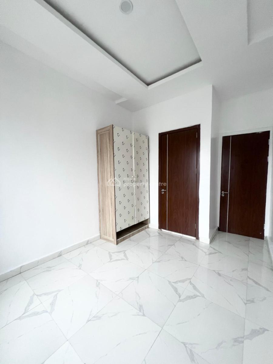 Two Bedroom Apartment, Ikate, Lekki, Lagos, Block of Flats for Sale