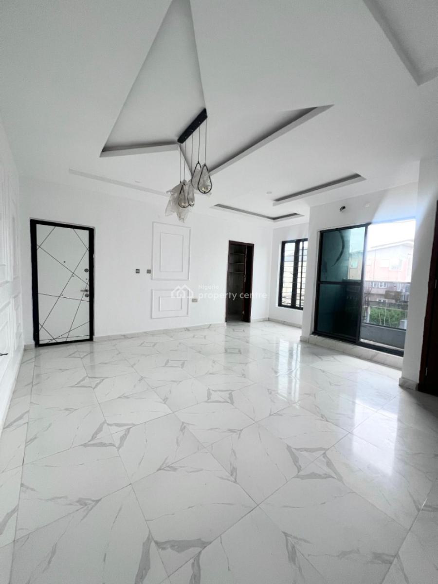 Two Bedroom Apartment, Ikate, Lekki, Lagos, Block of Flats for Sale