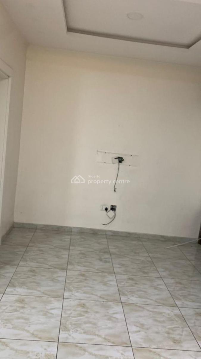 Luxury  4 Bedroom Terrace  Duplex Giveaway Offer, Lekki Phase 1, Lekki, Lagos, Terraced Duplex for Rent