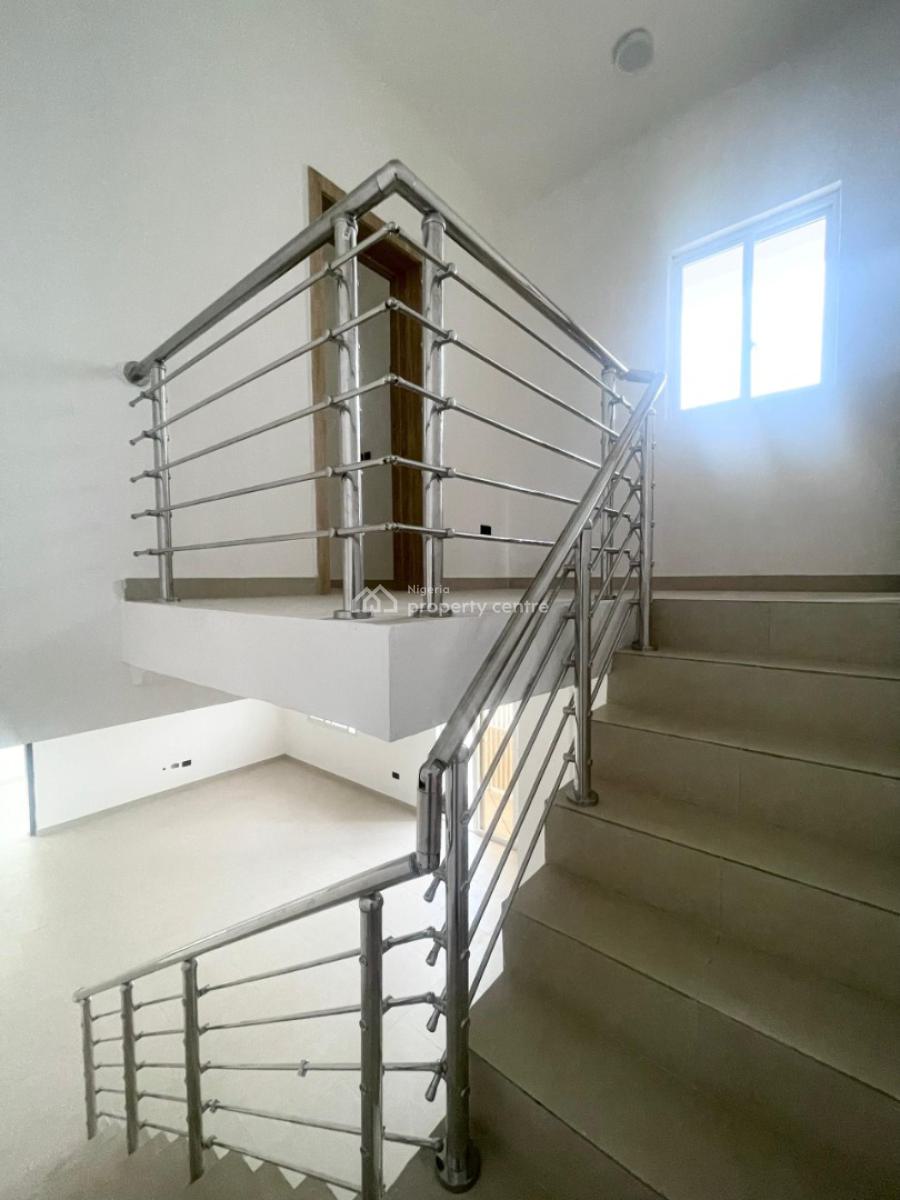 Contemporary 2 Bedroom Penthouse, Ilaje, Ajah, Lagos, Flat / Apartment for Sale