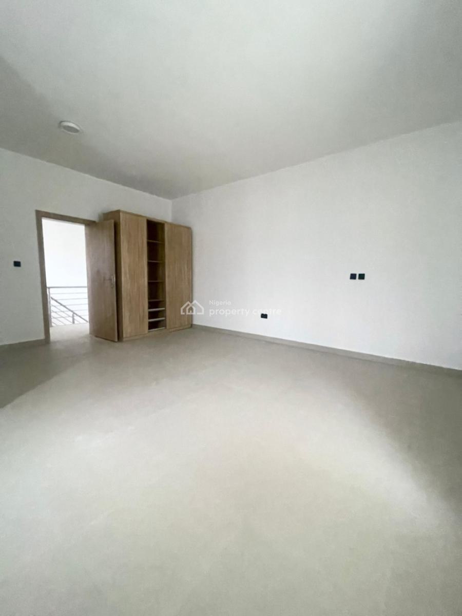 Contemporary 2 Bedroom Penthouse, Ilaje, Ajah, Lagos, Flat / Apartment for Sale
