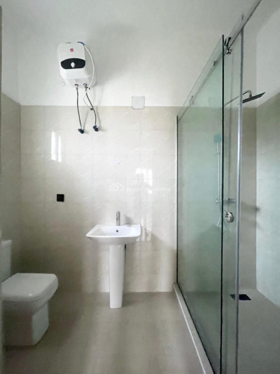 Contemporary 2 Bedroom Penthouse, Ilaje, Ajah, Lagos, Flat / Apartment for Sale