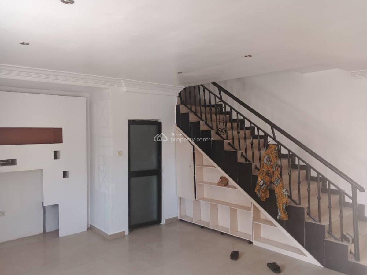 Spacious Massive Luxury 2bedroom Duplex Apartments, Secure Estate Lekki Phase One Lagos, Lekki Phase 1, Lekki, Lagos, Flat / Apartment for Rent