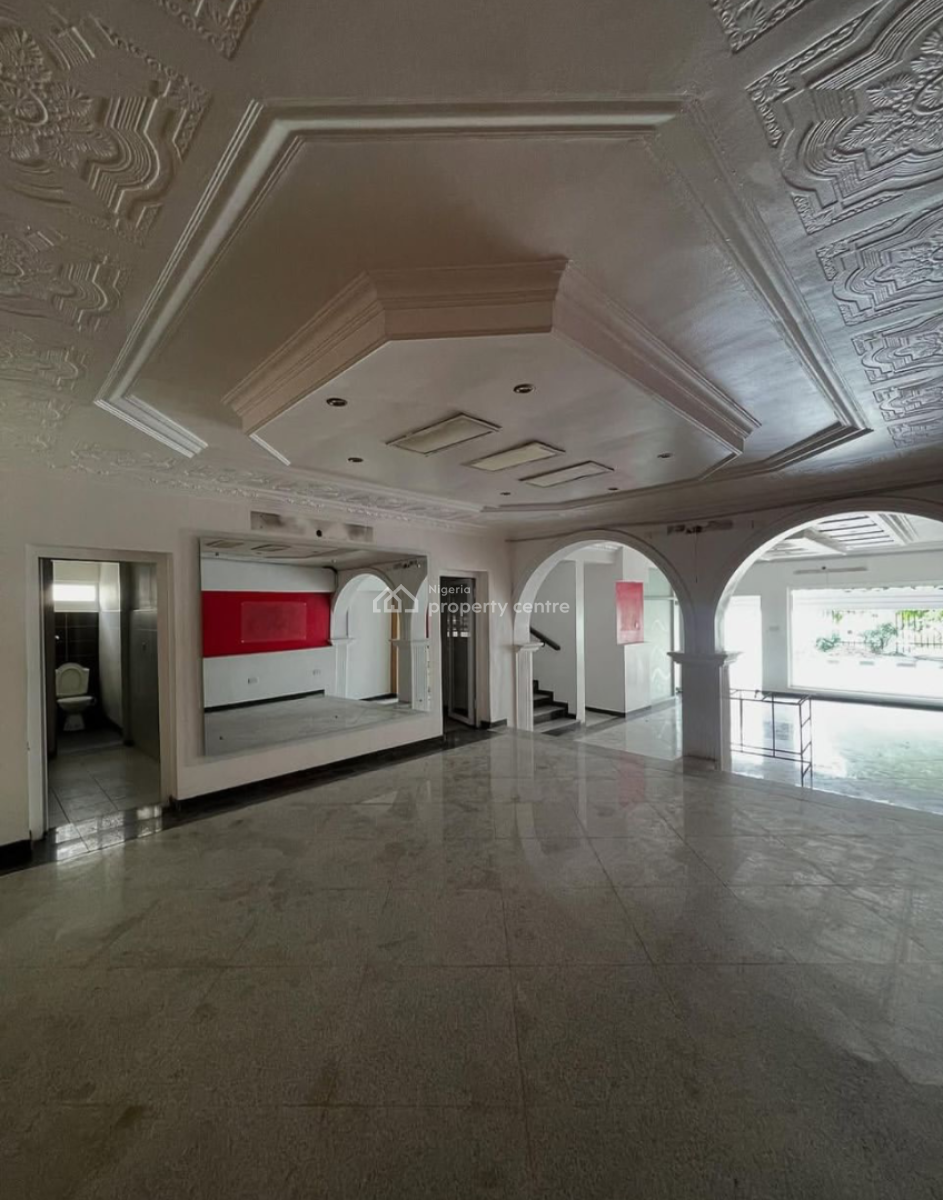 Commercial 5bedroom  Duplex with Bq at Lekki Phase 1, Lekki Phase 1 By Bis, Lekki Phase 1, Lekki, Lagos, Semi-detached Duplex for Rent