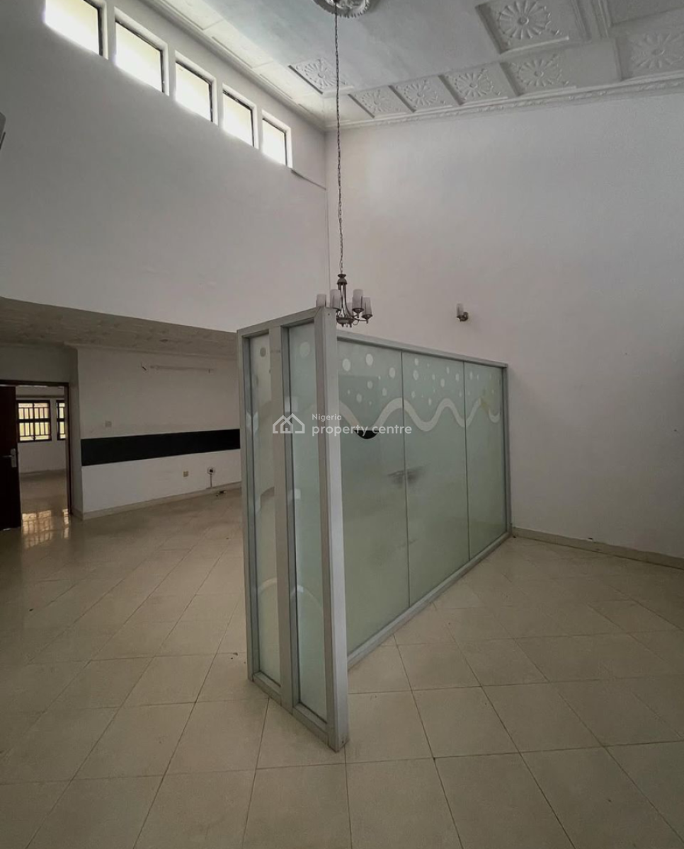 Commercial 5bedroom  Duplex with Bq at Lekki Phase 1, Lekki Phase 1 By Bis, Lekki Phase 1, Lekki, Lagos, Semi-detached Duplex for Rent