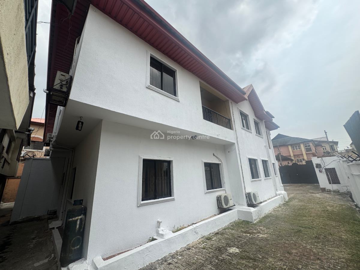 Well Built 5bedroom Duplex, Secured Close, Omole Phase 1, Ikeja, Lagos, Semi-detached Duplex for Sale