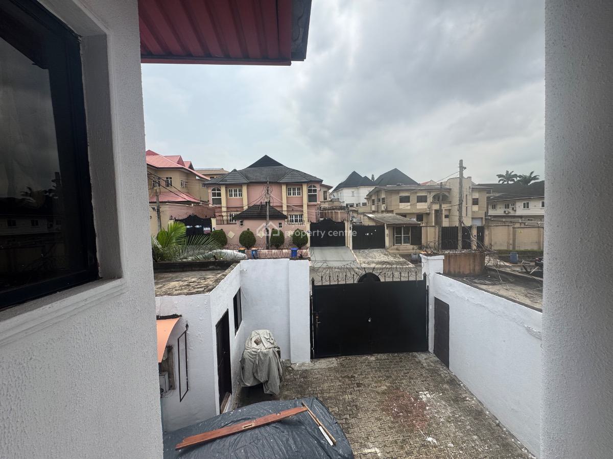 Well Built 5bedroom Duplex, Secured Close, Omole Phase 1, Ikeja, Lagos, Semi-detached Duplex for Sale