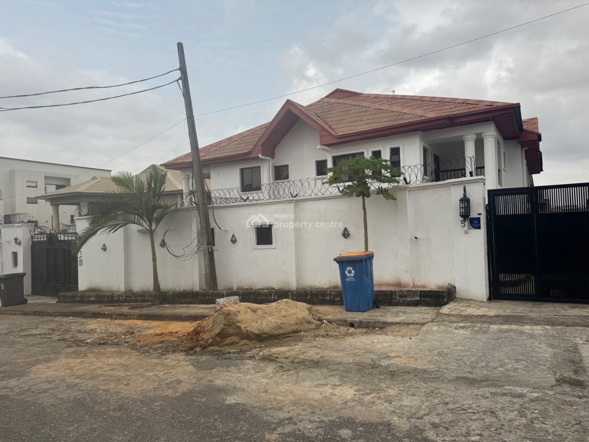 Well Built 5bedroom Duplex, Secured Close, Omole Phase 1, Ikeja, Lagos, Semi-detached Duplex for Sale