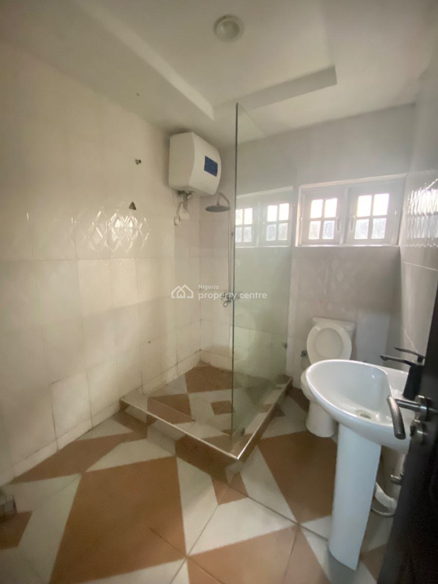 Spacious Mini Flat with Ac and 24 Hours Light, Oladimeji Alo, Lekki Phase 1, Lekki, Lagos, Mini Flat (room and Parlour) for Rent
