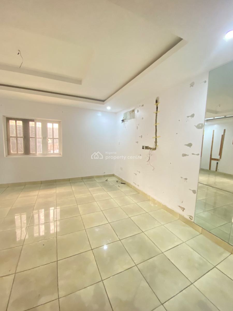 Spacious Mini Flat with Ac and 24 Hours Light, Oladimeji Alo, Lekki Phase 1, Lekki, Lagos, Mini Flat (room and Parlour) for Rent