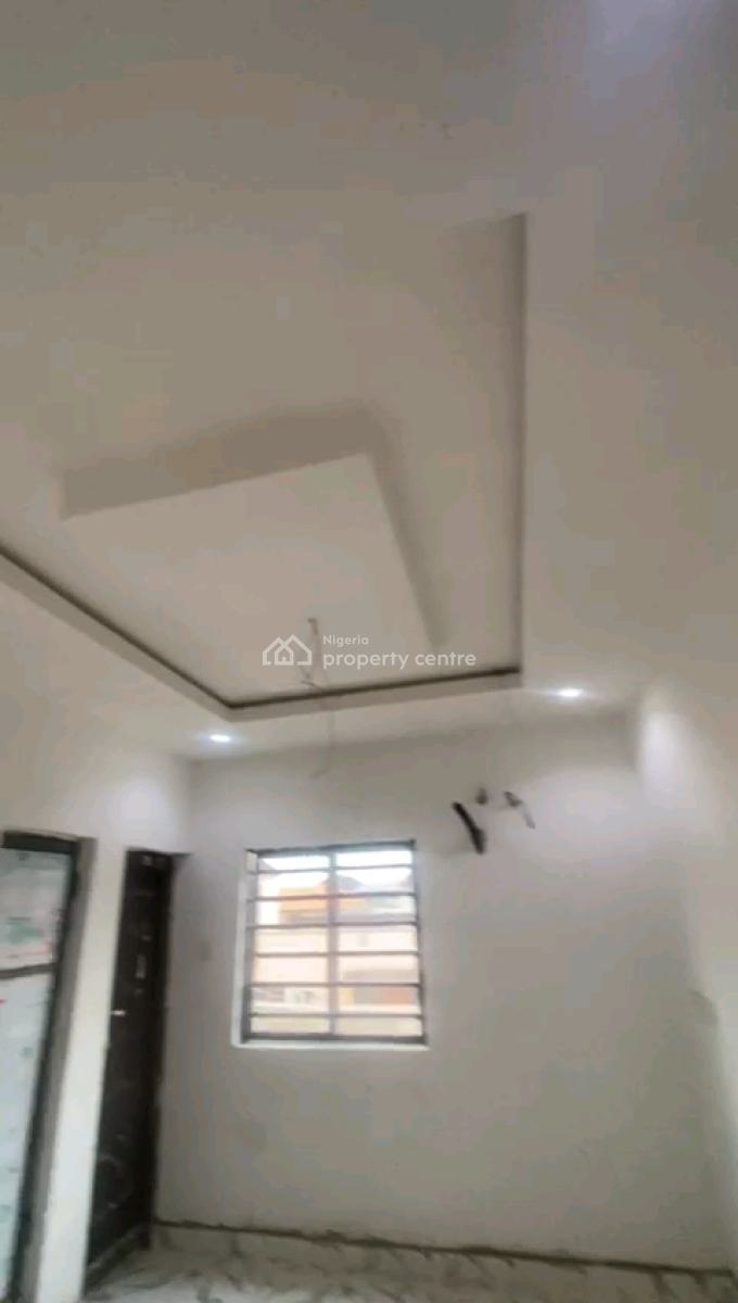 Newly Built, Spacious 2-bedroom Upflat, 22, Ijagbemi Street Off Pedro, Gbagada, Lagos, Flat / Apartment for Sale