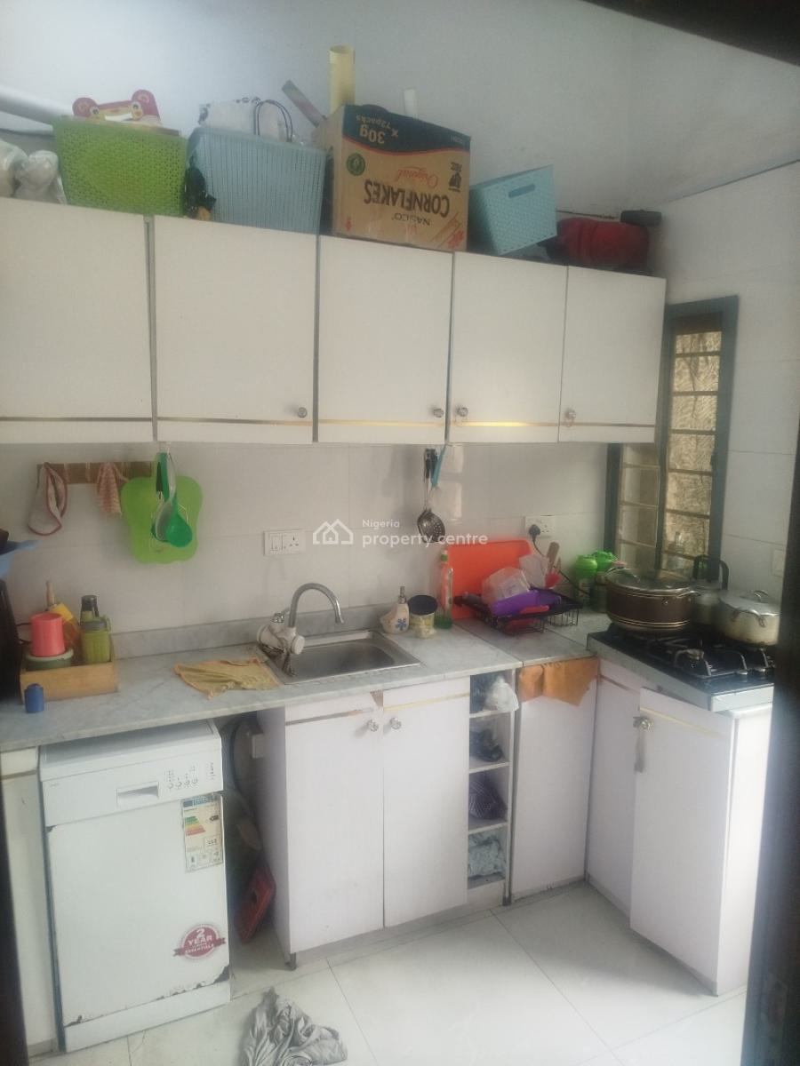 3b/ Room Detached Duplex, Ladega Close Off Ogunlana Street Surulere Lagos, Ojuelegba, Surulere, Lagos, Detached Duplex for Sale