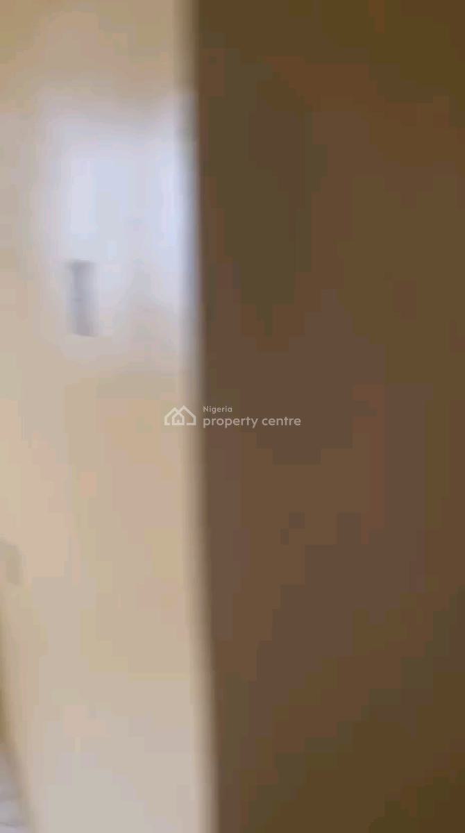 Luxury 2bedroom Flat with All Modern Facilities Fenced Round with Gate, Ogudu Road, Ogudu, Lagos, Flat / Apartment for Rent