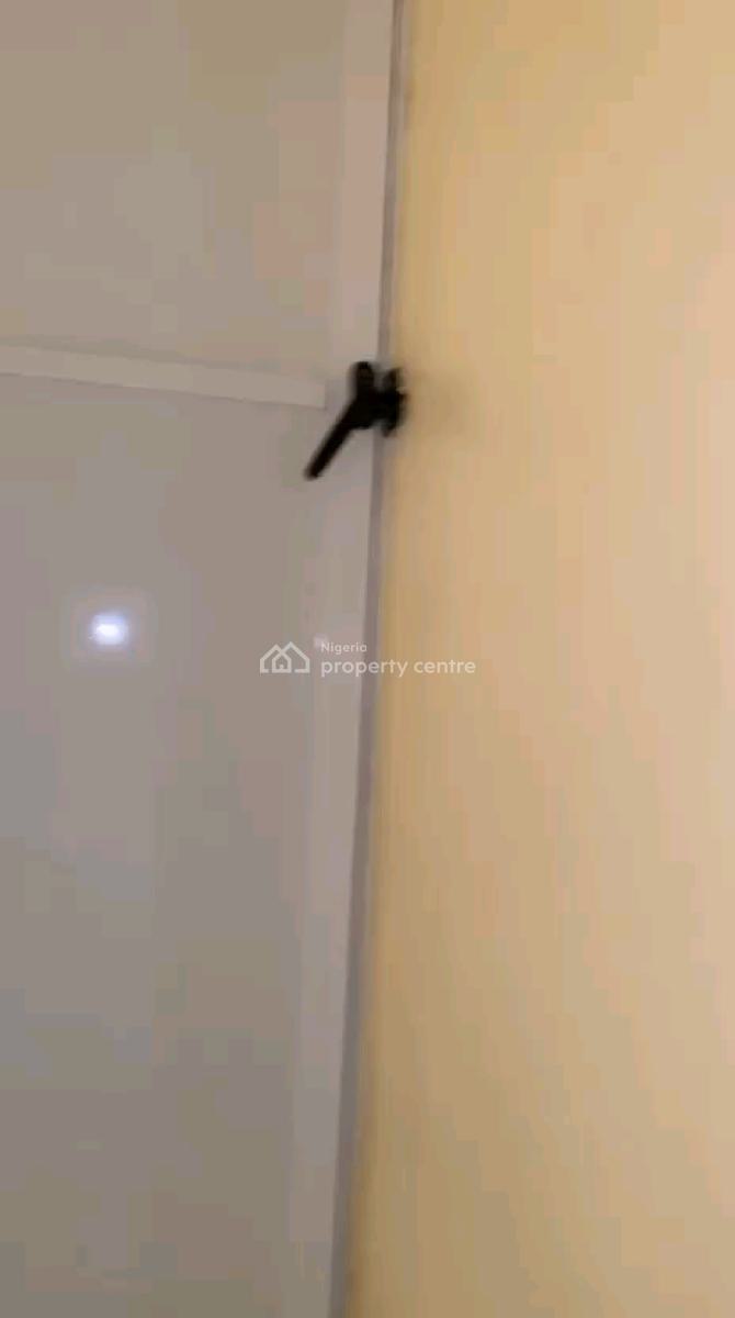 Luxury 2bedroom Flat with All Modern Facilities Fenced Round with Gate, Ogudu Road, Ogudu, Lagos, Flat / Apartment for Rent