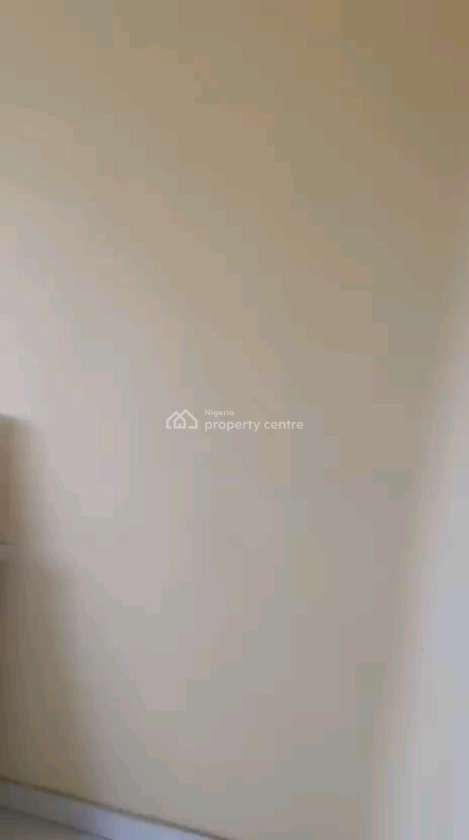 Luxury 2bedroom Flat with All Modern Facilities Fenced Round with Gate, Ogudu Road, Ogudu, Lagos, Flat / Apartment for Rent