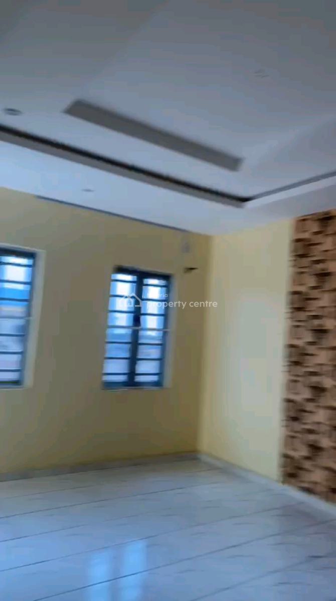 Luxury 2bedroom Flat with All Modern Facilities Fenced Round with Gate, Ogudu Road, Ogudu, Lagos, Flat / Apartment for Rent