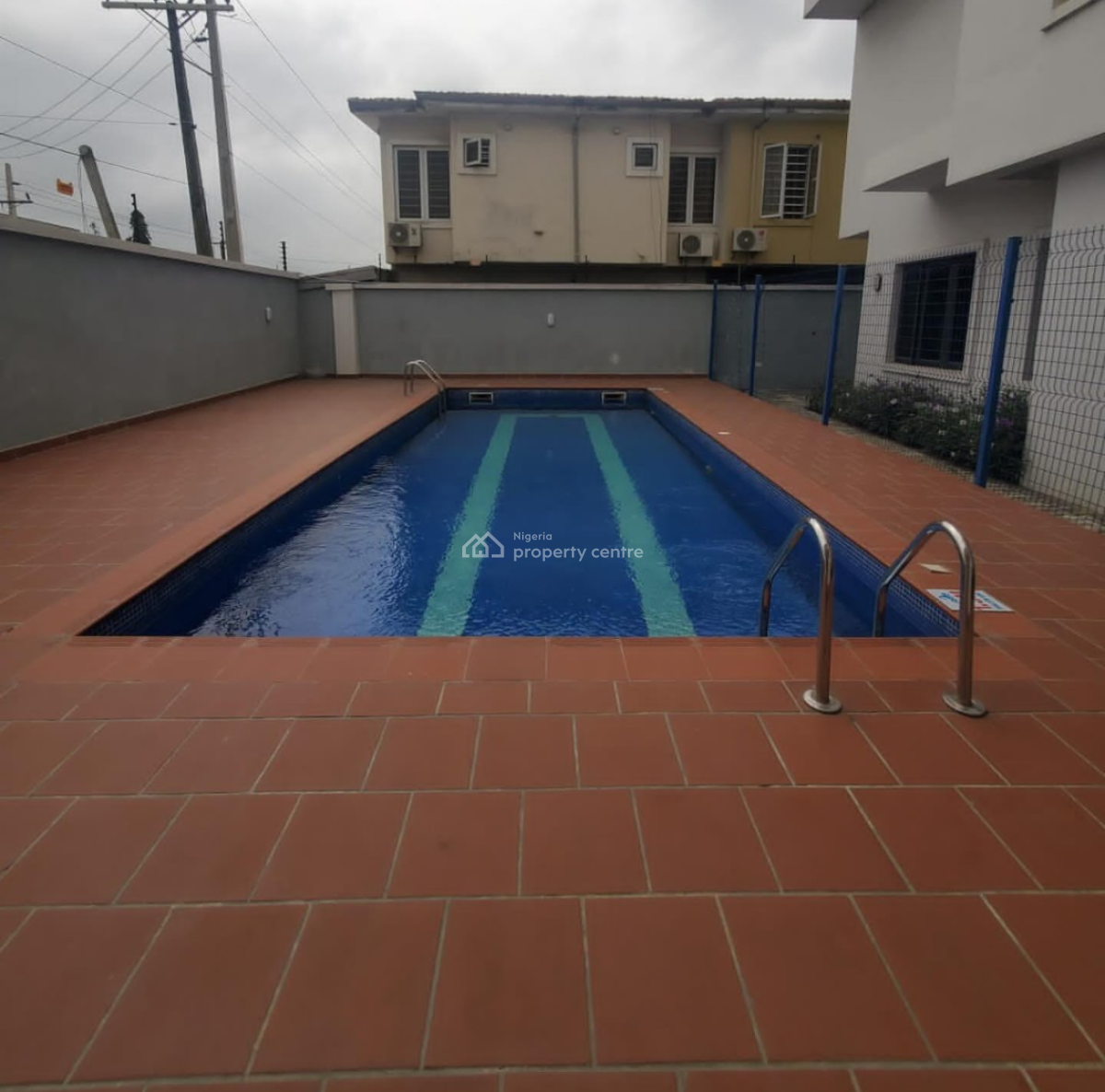 2 Bedroom Apartment Fully Serviced, Orchid Road, Lekki, Lagos, Flat / Apartment for Rent