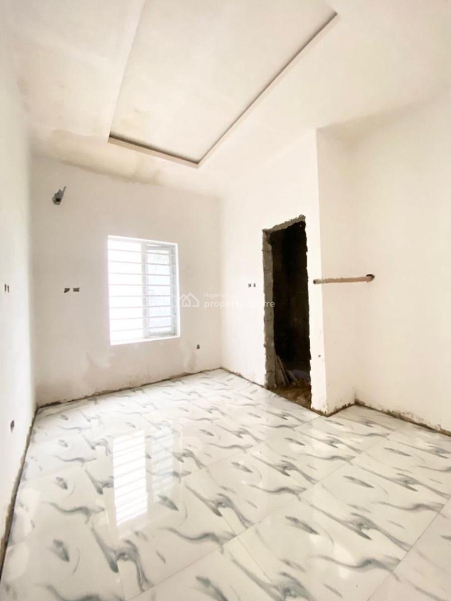 Distress Property Newly Built&very Spacious 3 Bedroom Terrace Duplex, Westend Estate, Lekki County, Ikota, Lekki, Lagos, Terraced Duplex for Sale