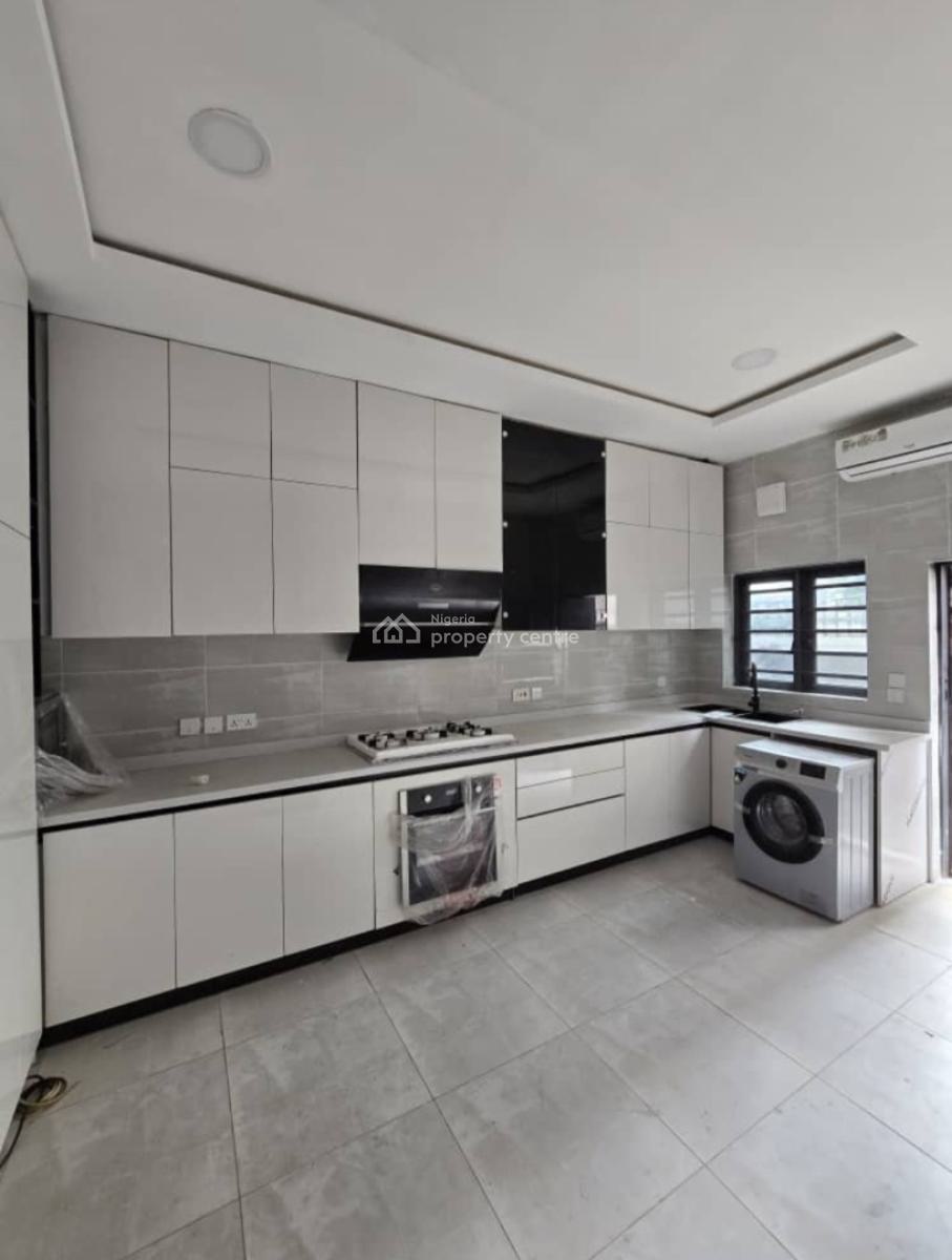 Tastefully Finished Serviced 4 Bedroom Terrace with a Room Bq, Victoria Island (vi), Lagos, Terraced Duplex for Rent