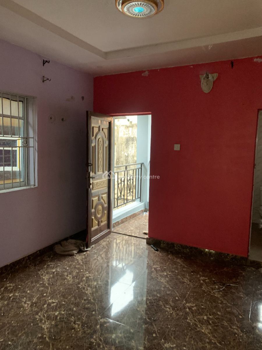 Sharp Selfcon Upstairs with Pop Finishing, Personal Prepaid Meter, Abijo Gra Ext, Ajah, Lagos, Self Contain (single Rooms) for Rent
