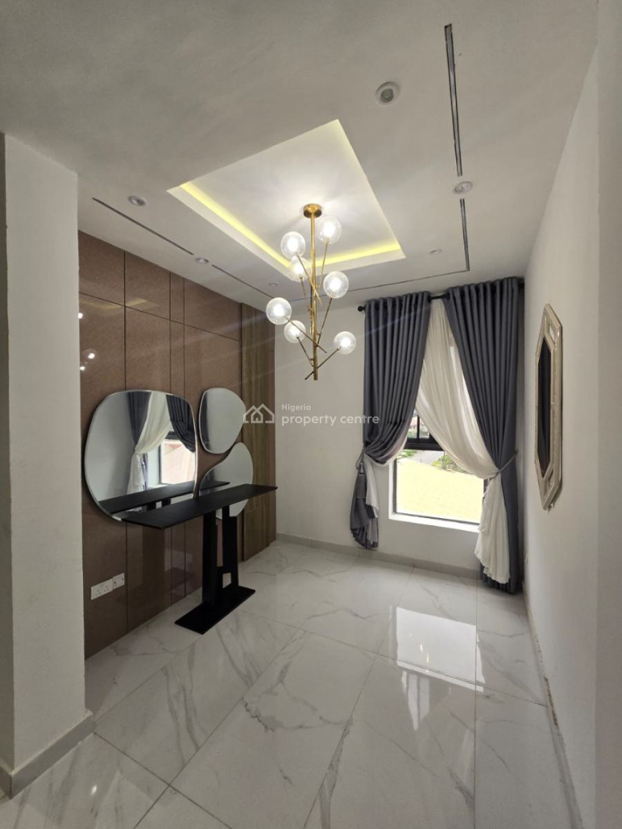 Top-notch Luxurious Furnished and Serviced 2 Bedroom Flat with Bq, Lekki Phase 1, Lekki, Lagos, Flat / Apartment for Rent