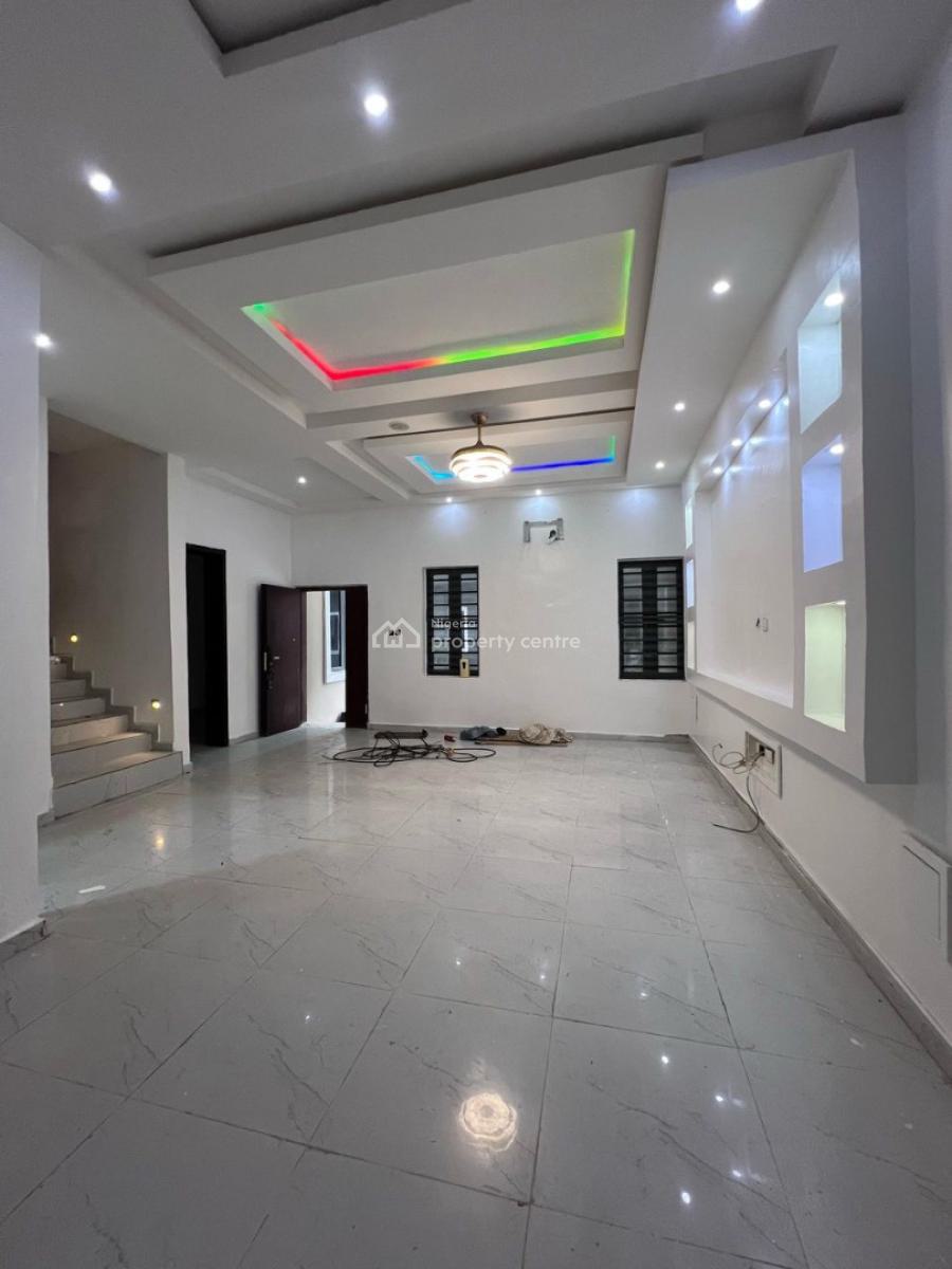 Standard 4 Bedroom Terrace Duplex in a Secured Estate, Orchid Road, Off Second Lekki Toll Gate, Igbo Efon, Lekki, Lagos, Terraced Duplex for Rent