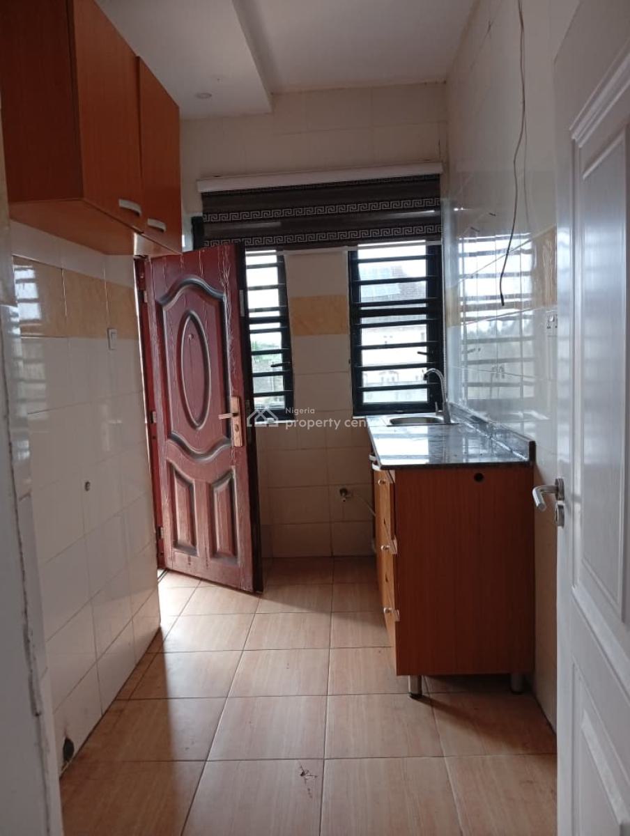Room and Parlour Mini Flat Upstairs, Ado Road, Ajah, Lagos, Mini Flat (room and Parlour) for Rent