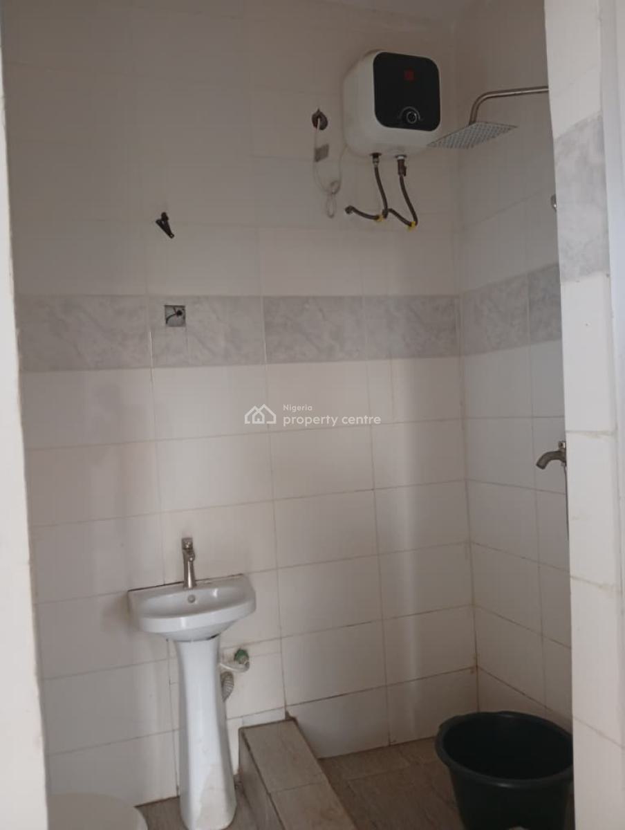Room and Parlour Mini Flat Upstairs, Ado Road, Ajah, Lagos, Mini Flat (room and Parlour) for Rent