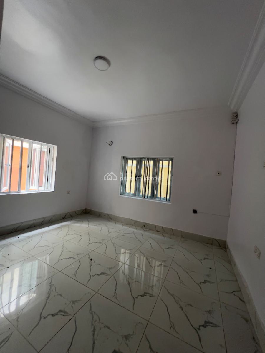 Well Built 2bedroom Apartment, Chevron, Lekki, Lagos, Flat / Apartment for Rent