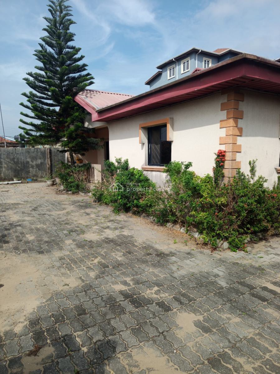 3 Bedroom and 2bedroom Bungalow on 950sqm Fenced and Gated, Eputu Ibeju Lekki, Eputu, Ibeju Lekki, Lagos, Detached Bungalow for Sale