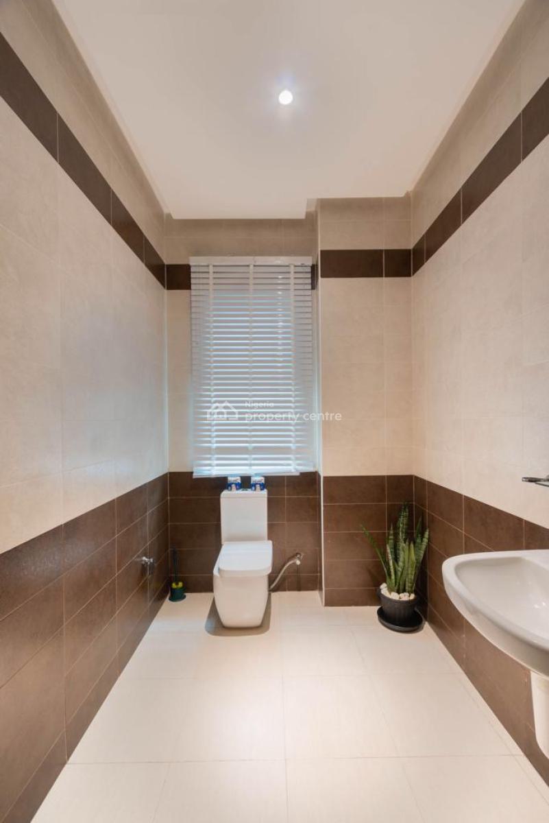 Cozy and Spacious 3 Bedroom Apartment with Snooker Board, 19c Bashorun Okusanya Street, Off Admiralty, Lekki Phase 1, Lekki, Lagos, Flat / Apartment Short Let