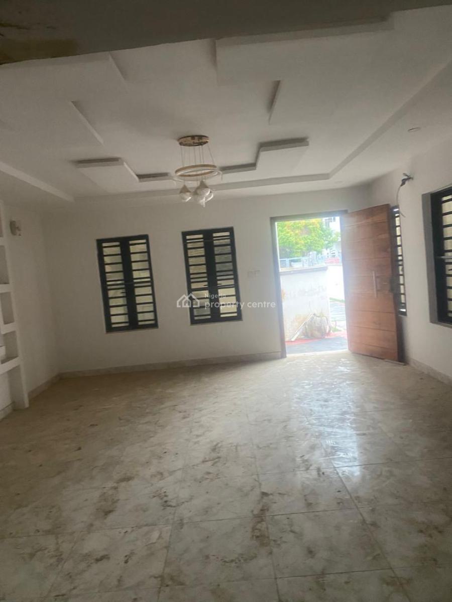 4bedrooms Semi Detached Duplex, Ologolo, Lekki, Lagos, Semi-detached Duplex for Sale