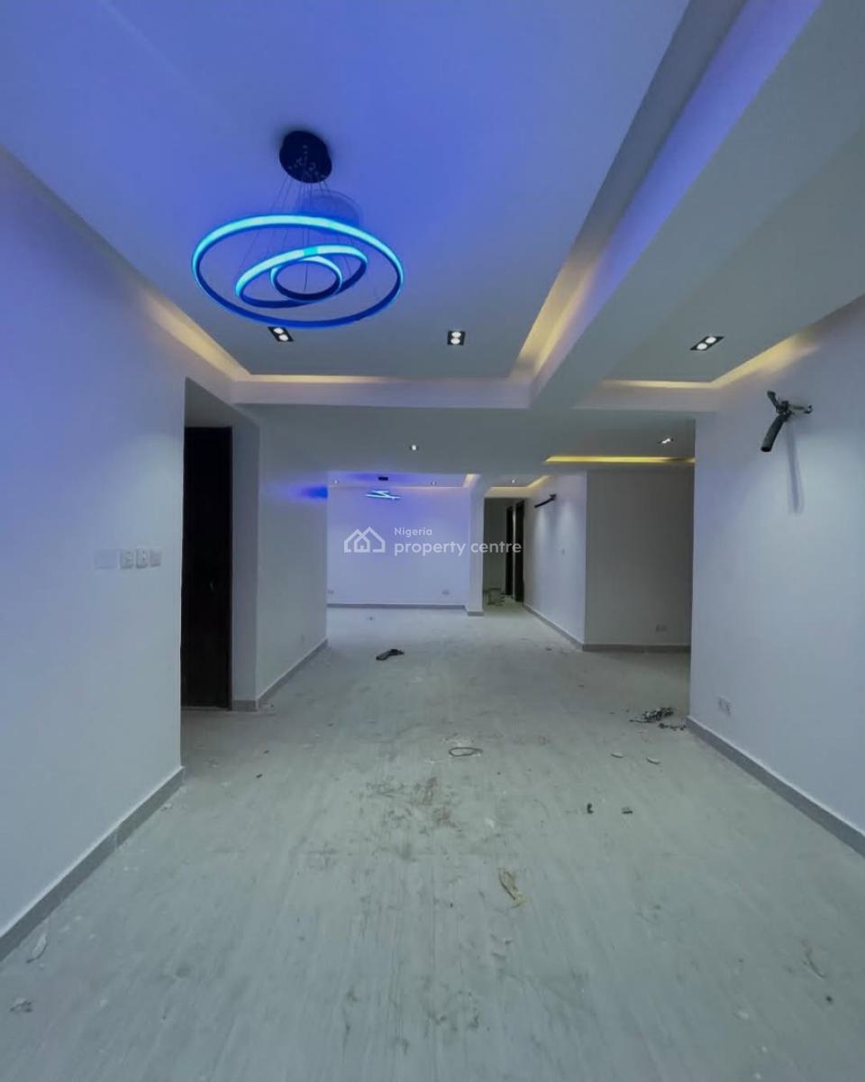 Newly Built and Serviced with 24/7 Power Supply 2 Bedroom En-suite Fla, Ikate, Lekki, Lagos, Flat / Apartment for Rent