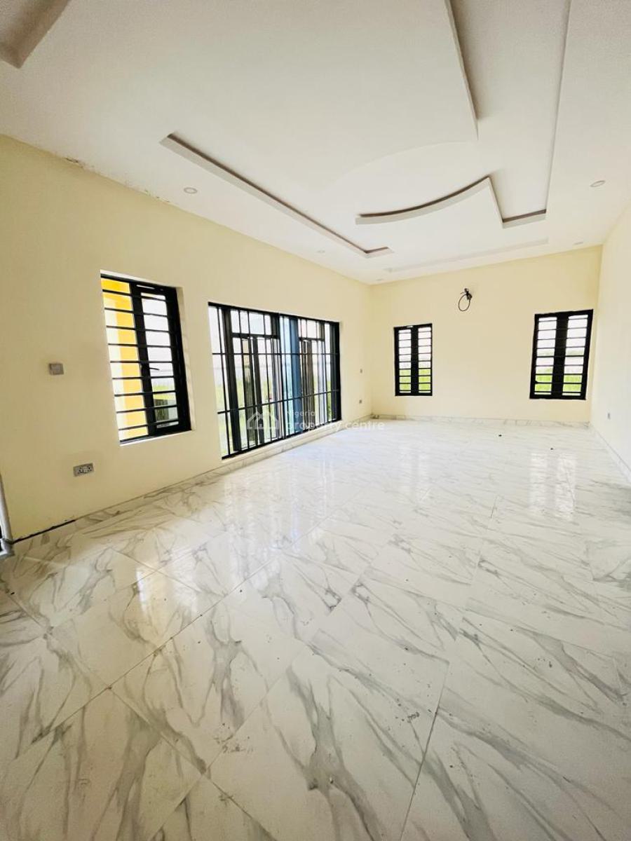 6 Bedroom Fully Detached Duplex with 2 Rooms Bq on 600sqm, Northern Foreshore Estate, Chevron, Lekki, Lagos, Detached Duplex for Sale