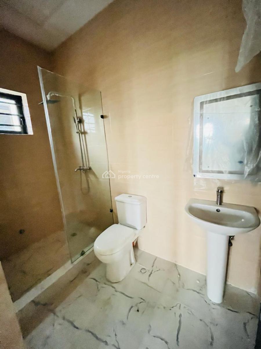 6 Bedroom Fully Detached Duplex with 2 Rooms Bq on 600sqm, Northern Foreshore Estate, Chevron, Lekki, Lagos, Detached Duplex for Sale