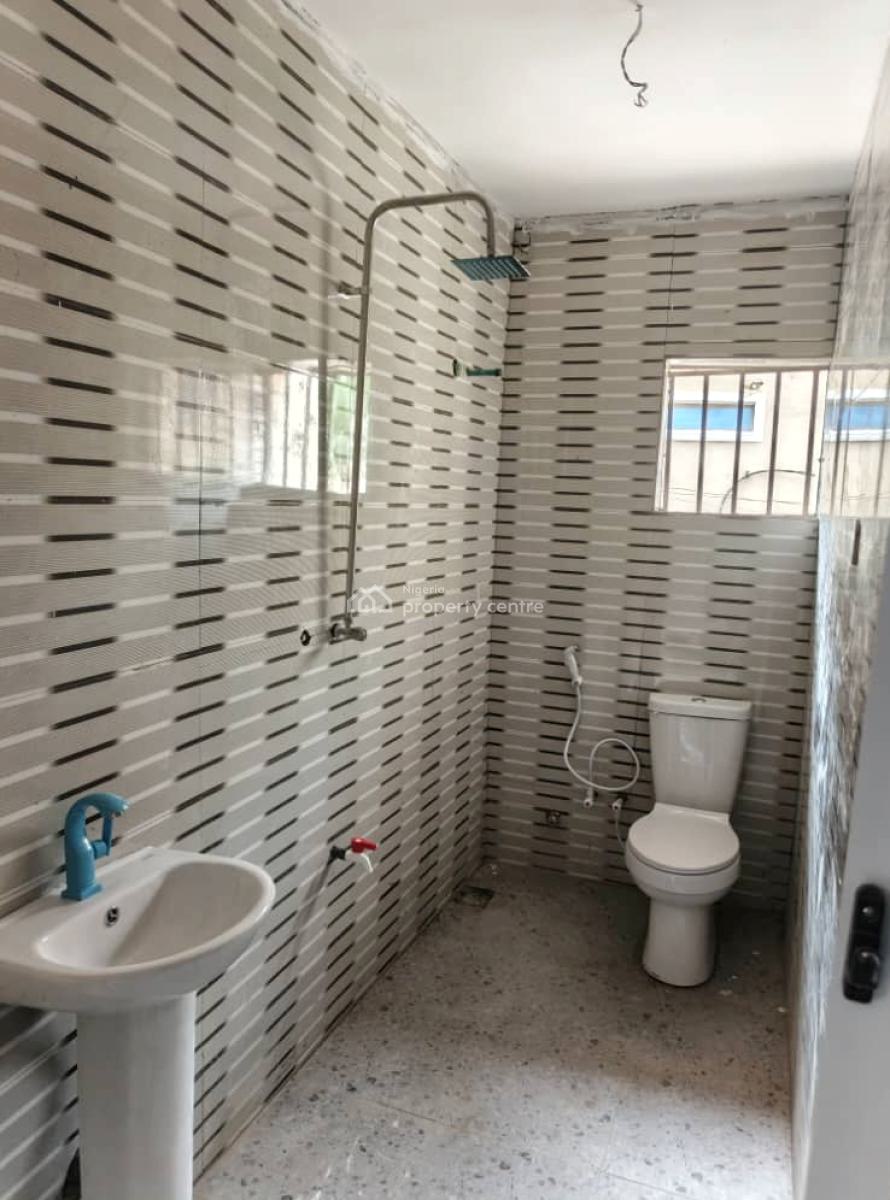 Luxury 3 Bedroom Apartment Newly Renovated, Cement Ikeja Lagos, Ikeja, Lagos, Flat / Apartment for Rent