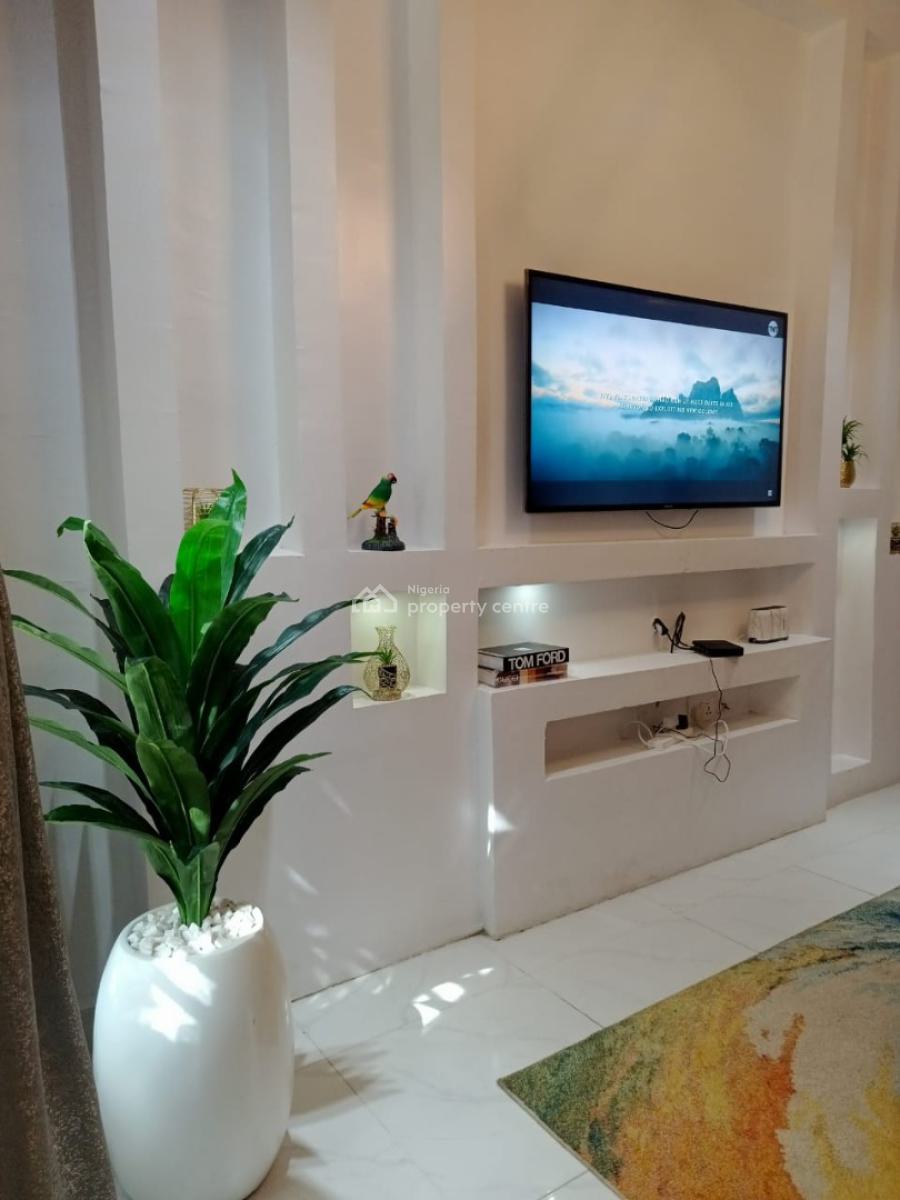 Fully Furnished Studio Apartment with Swimming Pool & Gym, Justice Court, Ologolo, Lekki, Lagos, Self Contain (single Rooms) for Rent