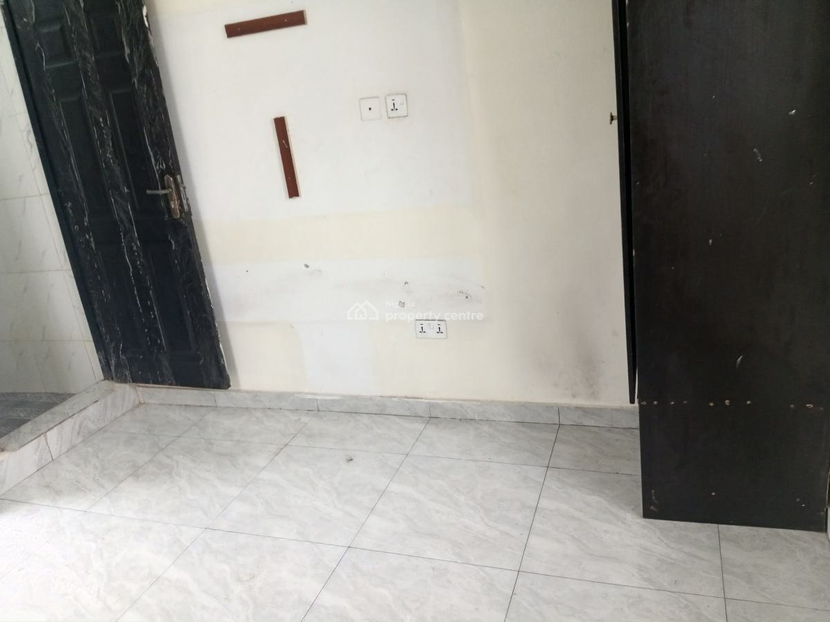 a Nice Room Self-contained, Sunrise Estate, Sangotedo, Ajah, Lagos, Self Contain (single Rooms) for Rent