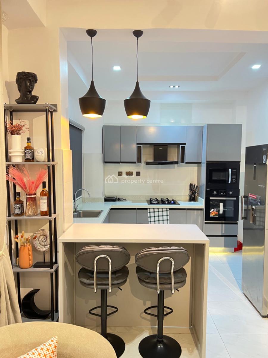 Beautiful 1 Bedroom Apartment with Swimming Pool, 1 Akinyemi Omoyeni, Monada Apartments Ikate, Ikate Elegushi, Lekki, Lagos, Flat / Apartment Short Let