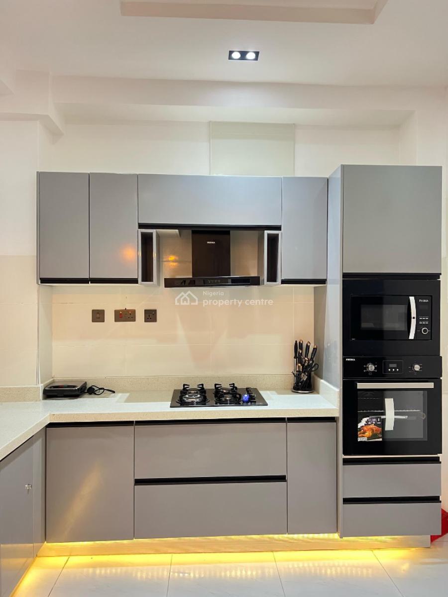 Beautiful 1 Bedroom Apartment with Swimming Pool, 1 Akinyemi Omoyeni, Monada Apartments Ikate, Ikate Elegushi, Lekki, Lagos, Flat / Apartment Short Let
